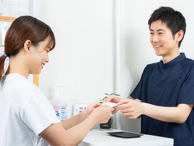 お会計、お見送り